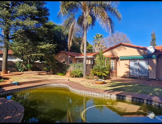 3 BEDROOM HOUSE FOR SALE IN BIRCH ACRES